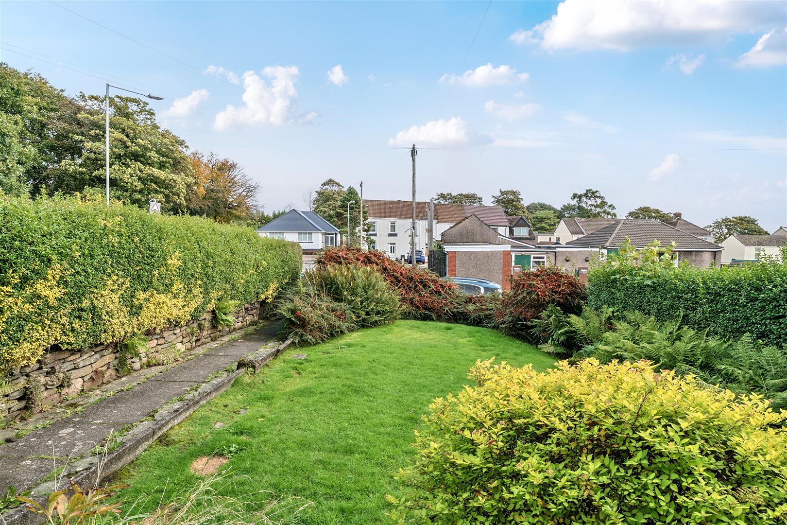 Llangyfelach Road, Treboeth, Swansea, SA5 9AX